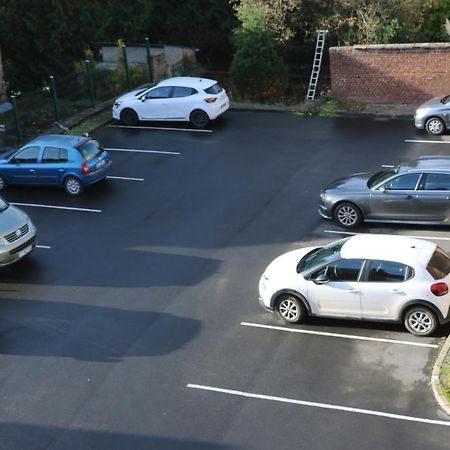 Face A Matisse Apartment Le Cateau-Cambresis Bagian luar foto