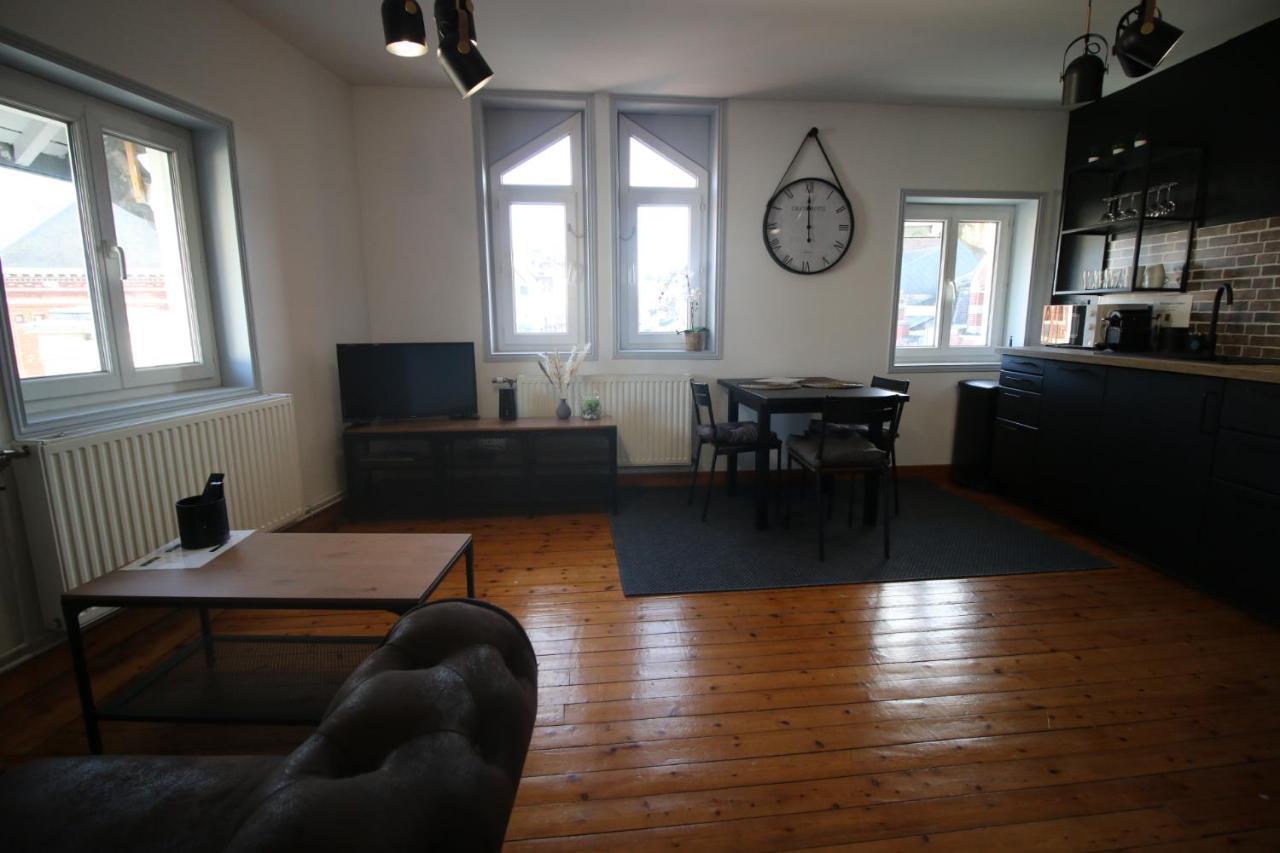 Face A Matisse Apartment Le Cateau-Cambresis Bagian luar foto
